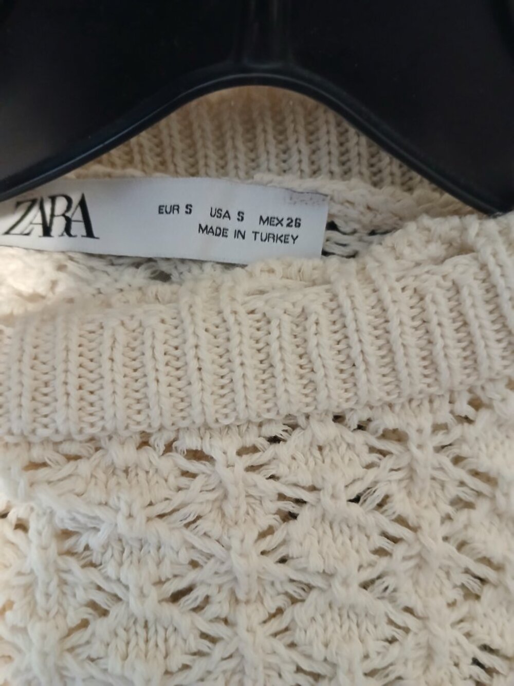 Zara Cream Eyelet Ruffle Top - Picture 6 of 6